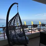 شقة Thea Seaview
