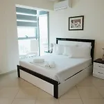 Thea Seaview