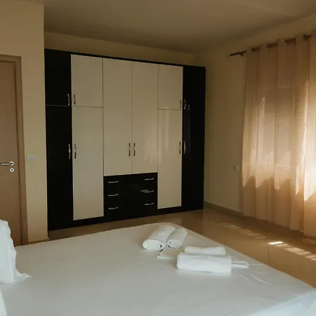 アパート Thea Seaview Vlorë