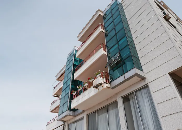 Thea Seaview * Vlorë