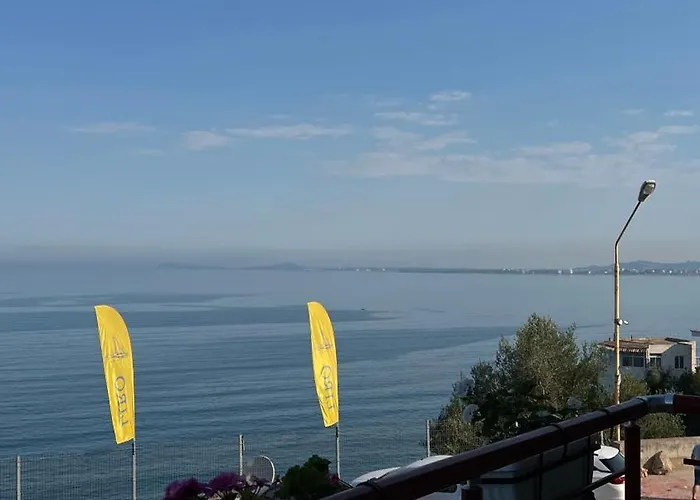 Thea Seaview Vlorë